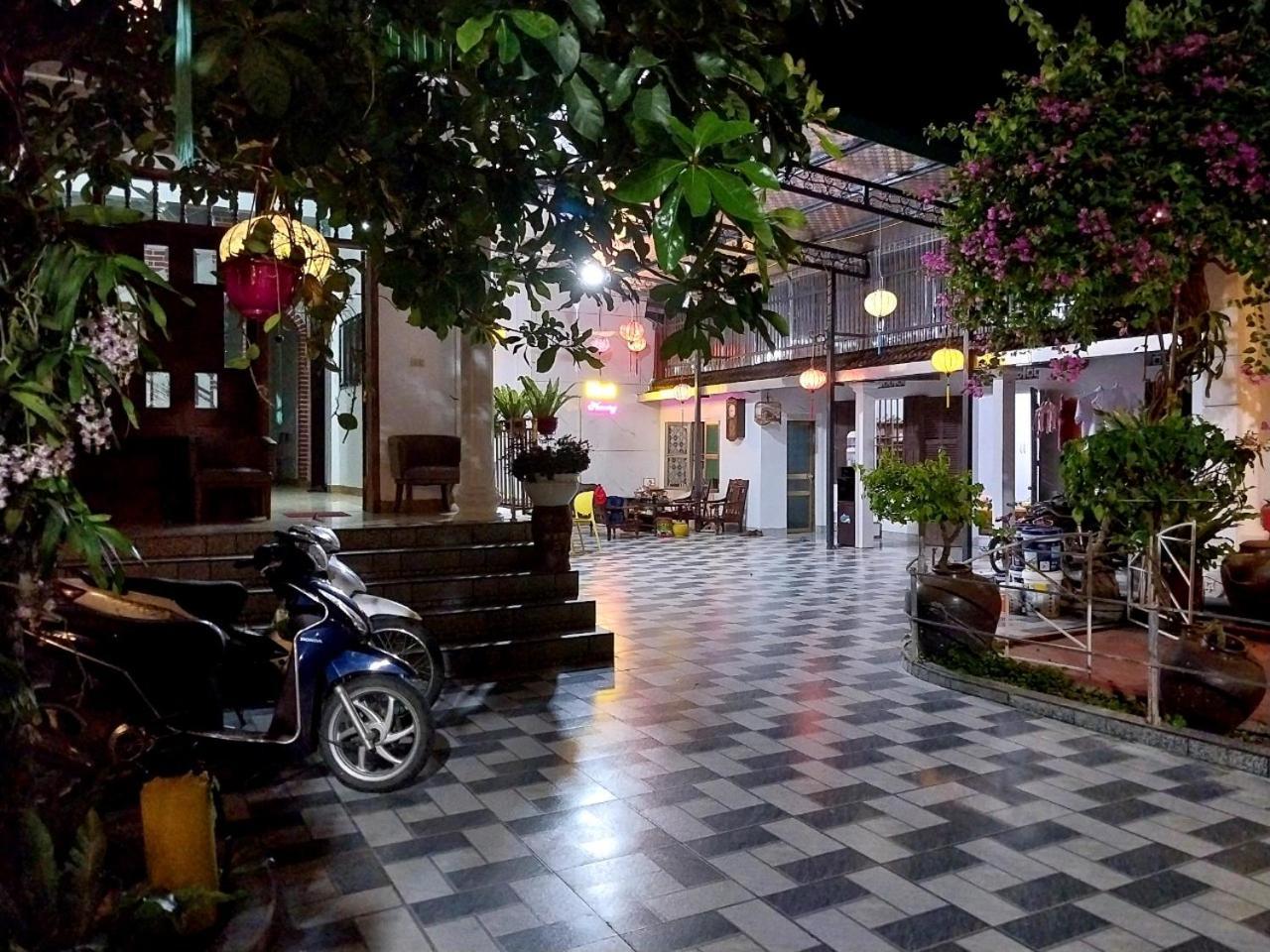Nha Xanh Homestay Ниньбинь Экстерьер фото
