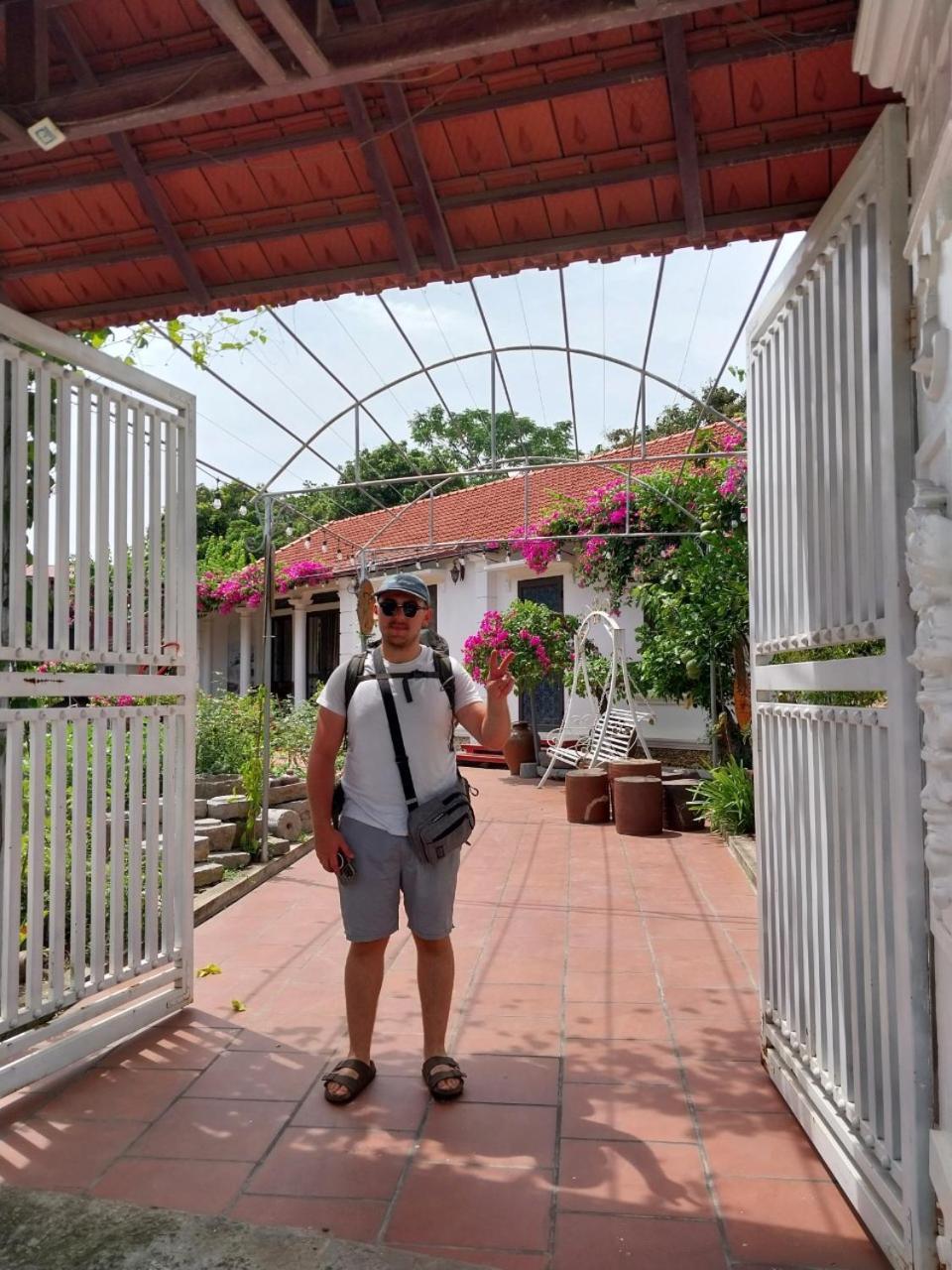 Nha Xanh Homestay Ниньбинь Экстерьер фото