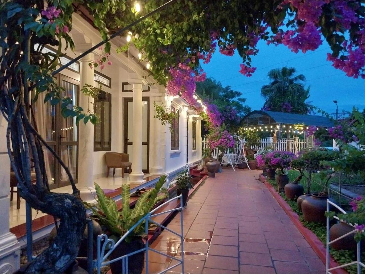 Nha Xanh Homestay Ниньбинь Экстерьер фото